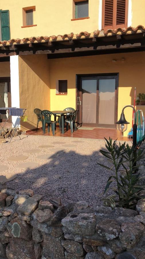 Monolocale Arianna Con Giardino Privato E Piscina Lägenhet Olbia Exteriör bild